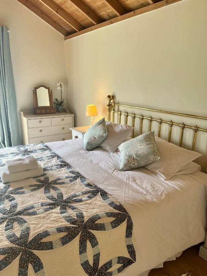 The Billiard Room - Cosy Country Retreat Abergavenny ภายนอก รูปภาพ